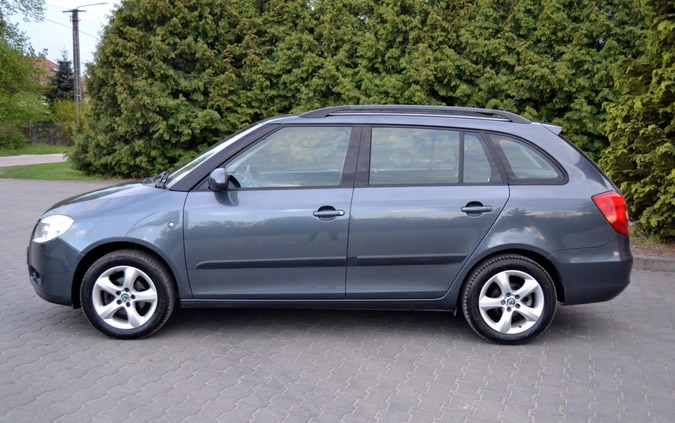 Skoda Fabia cena 16900 przebieg: 174000, rok produkcji 2008 z Gostynin małe 781
